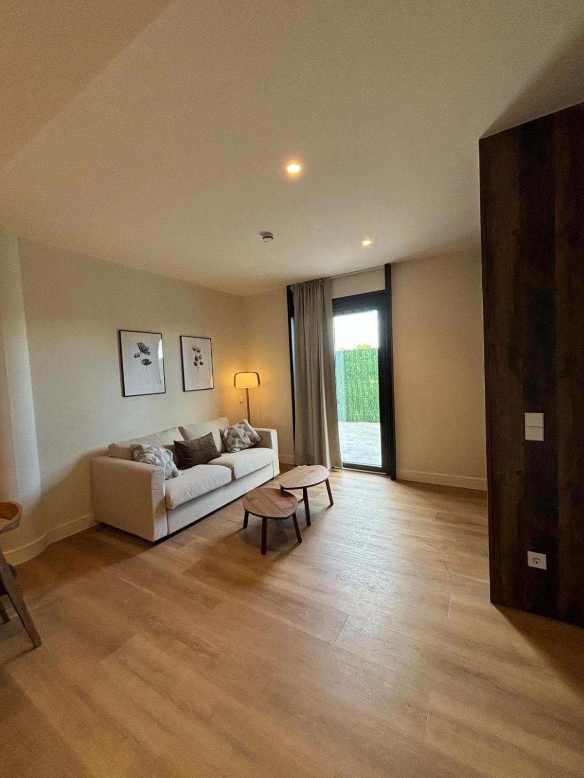 Madrid Suites Moncloa-Aravaca, Solo Check In On Line - Parking Gratuito المظهر الخارجي الصورة